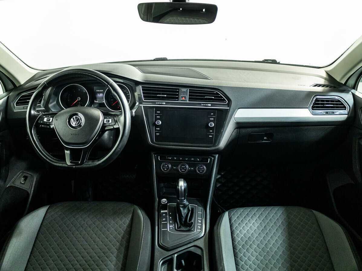 Volkswagen Tiguan б/у, 2018, Роботизированная. Фото: #11