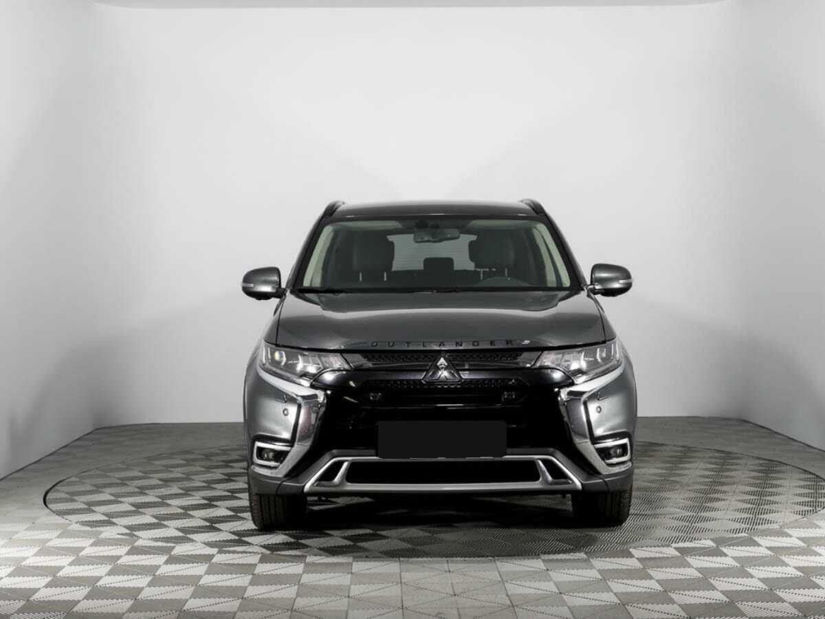 Mitsubishi Outlander б/у, 2022, Вариатор. Фото: #1