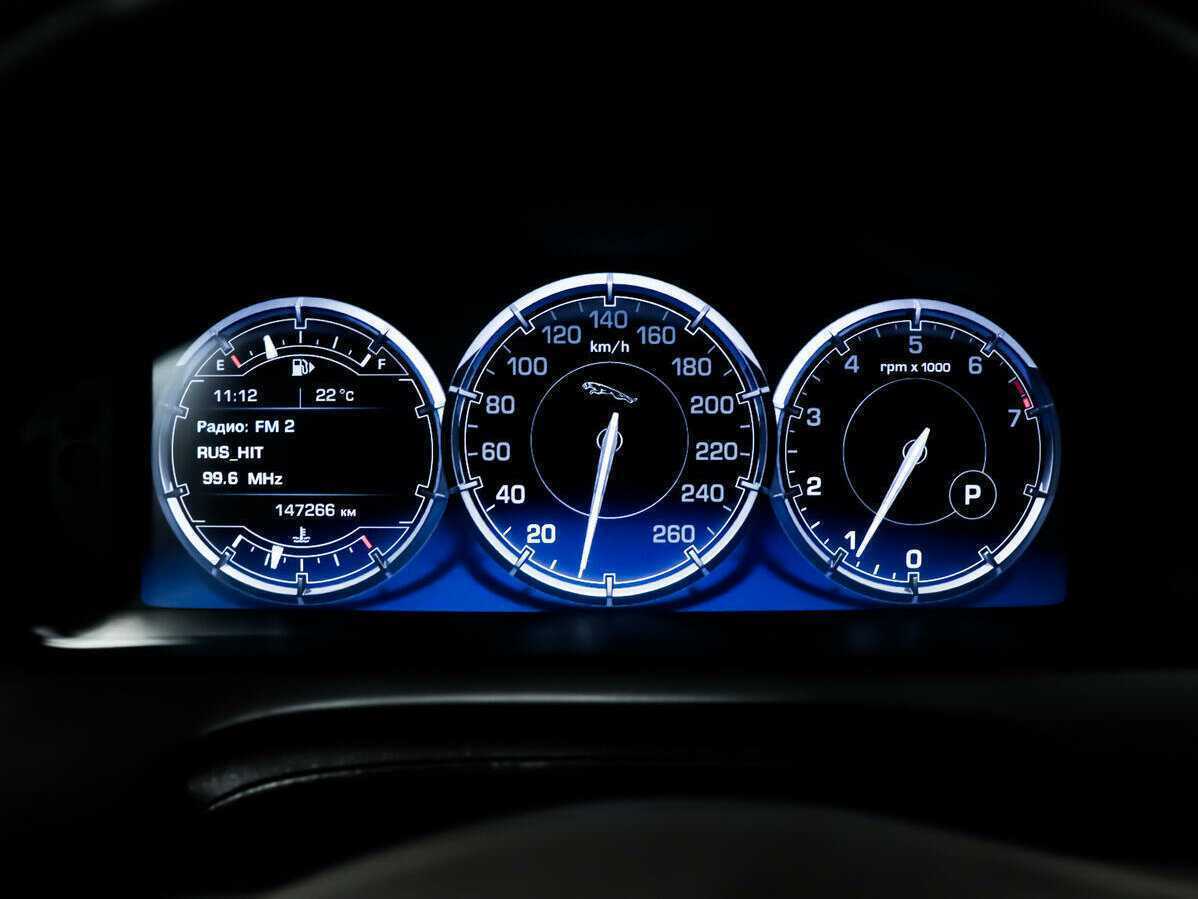 Jaguar XJ б/у, 2012, Автоматическая. Фото: #8