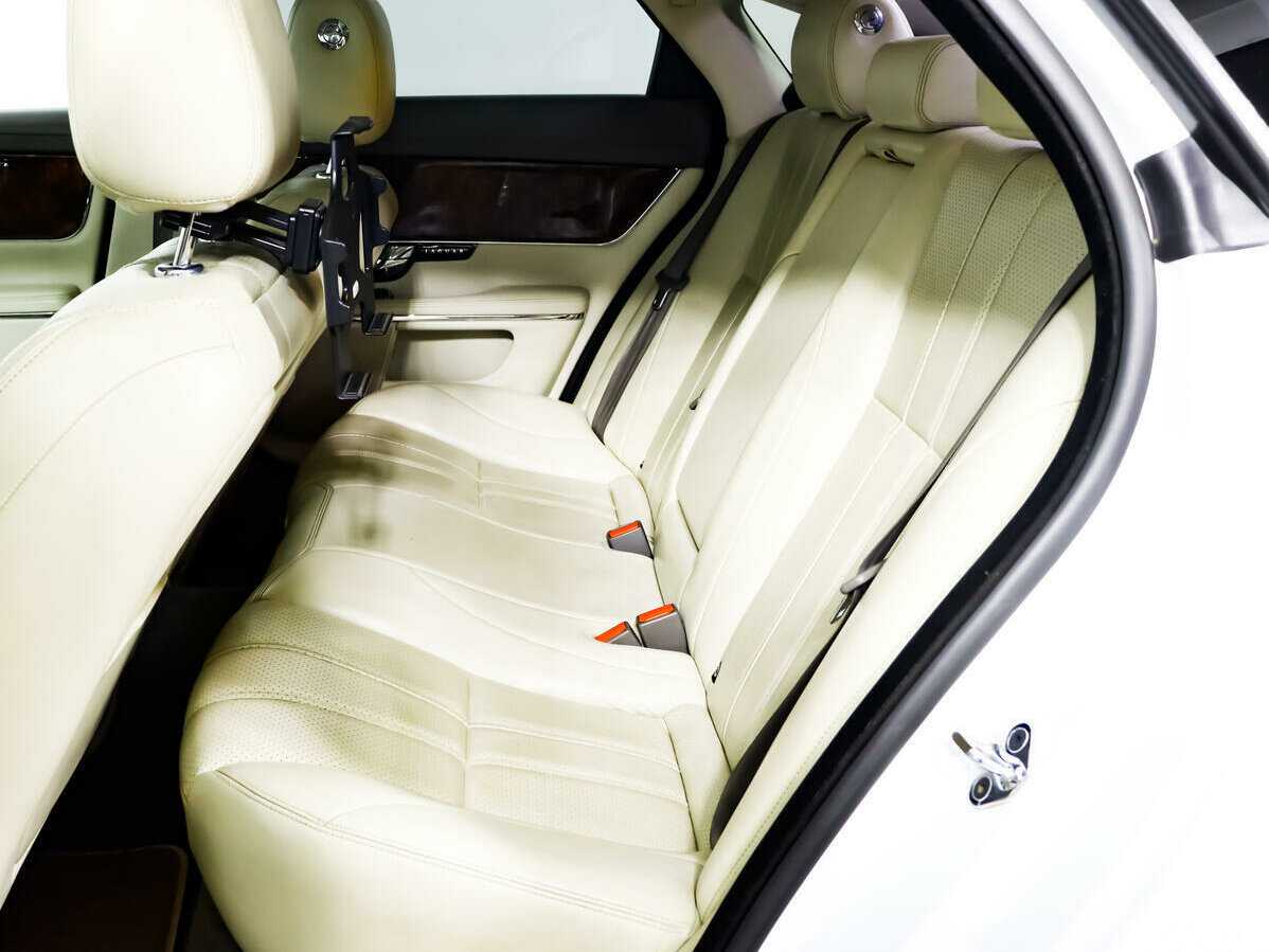 Jaguar XJ б/у, 2012, Автоматическая. Фото: #10