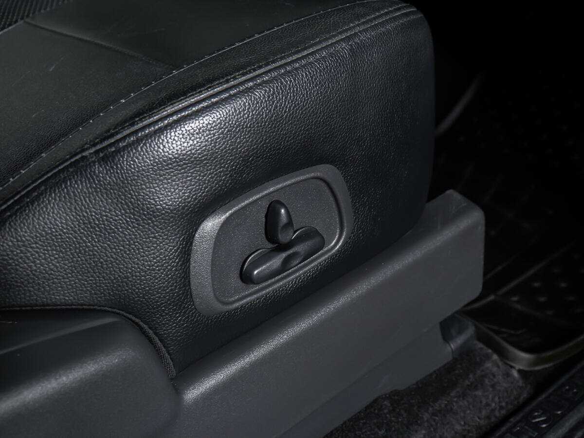 Mitsubishi Pajero б/у, 2012, Автоматическая. Фото: #12