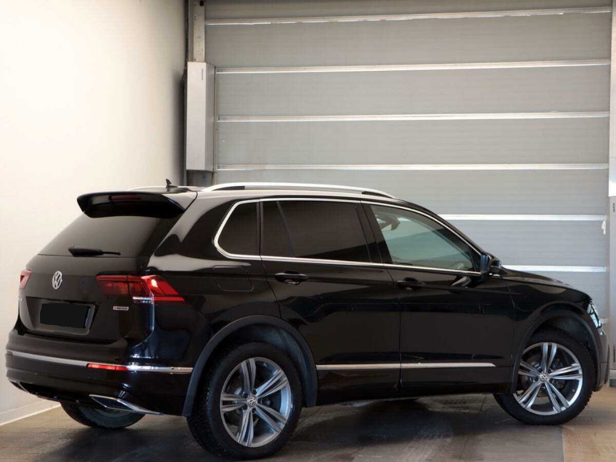 Volkswagen Tiguan б/у, 2020, Роботизированная. Фото: #3