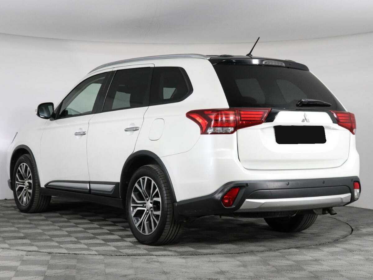 Mitsubishi Outlander б/у, 2016, Вариатор. Фото: #6