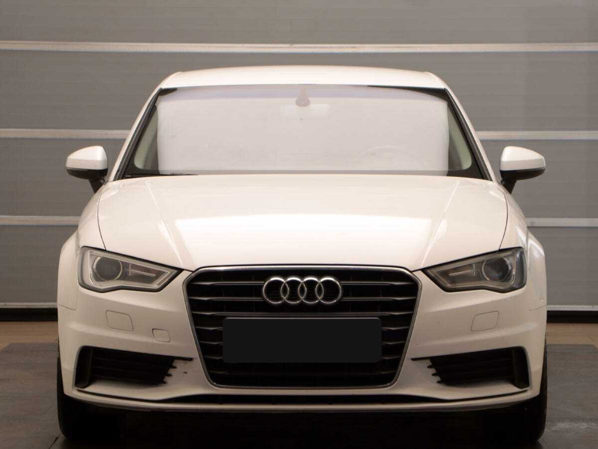 Audi A3 б/у, 2015, Роботизированная. Фото: #1