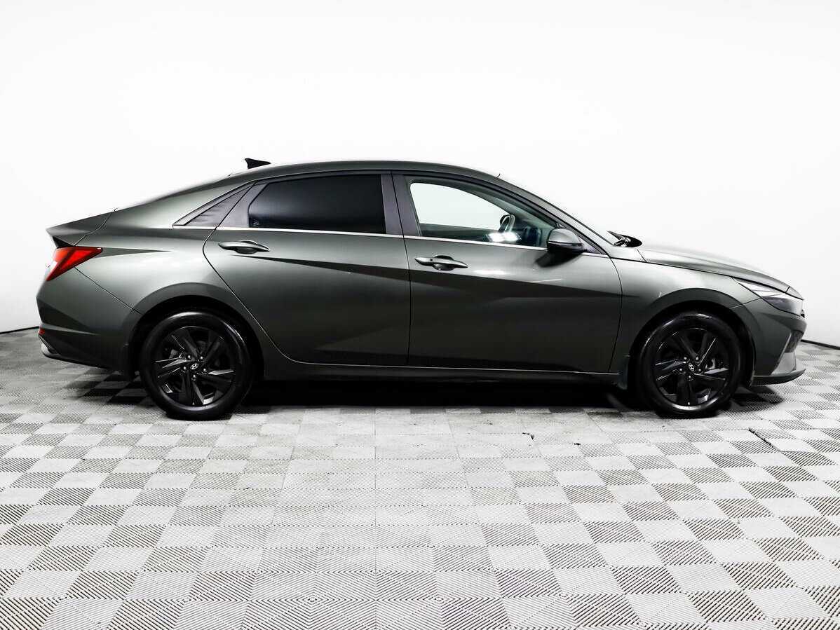 Hyundai Elantra б/у, 2021, Автоматическая. Фото: #3