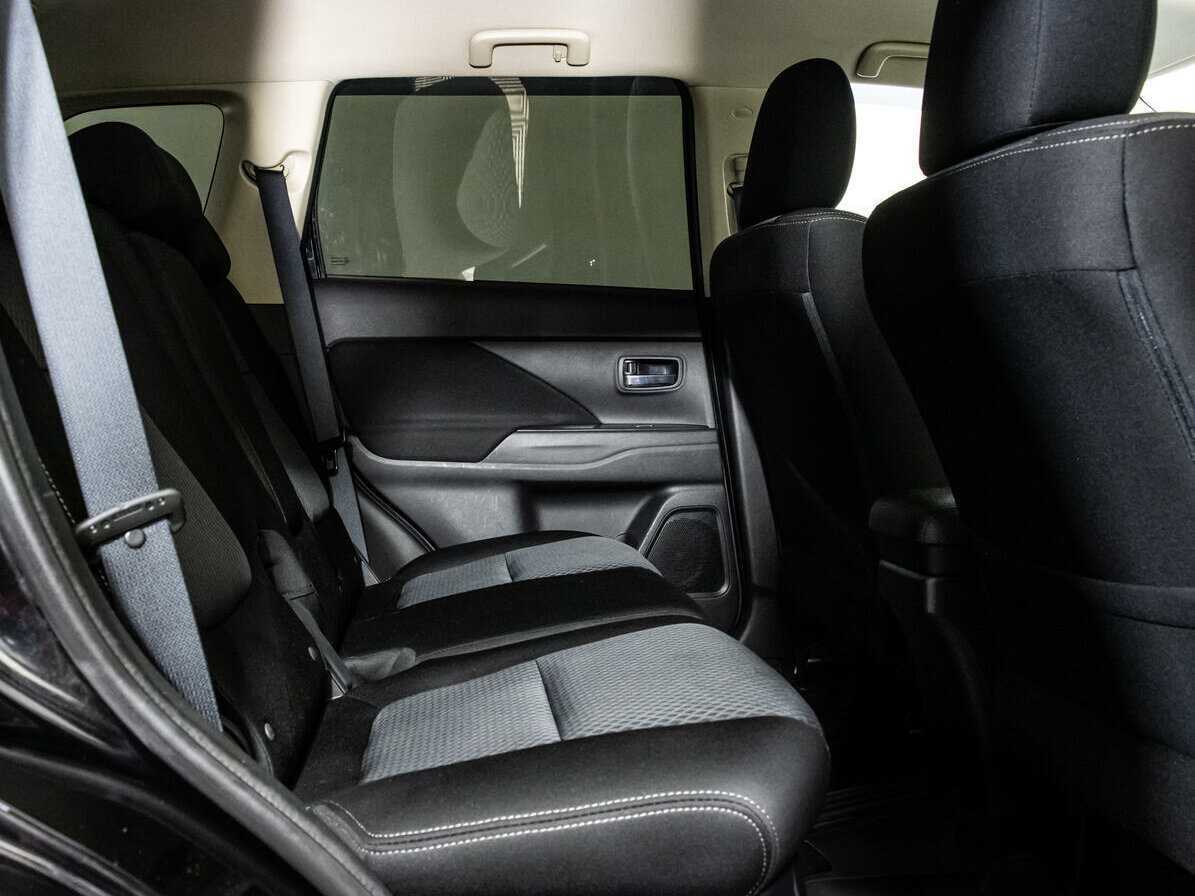 Mitsubishi Outlander б/у, 2018, Вариатор. Фото: #15