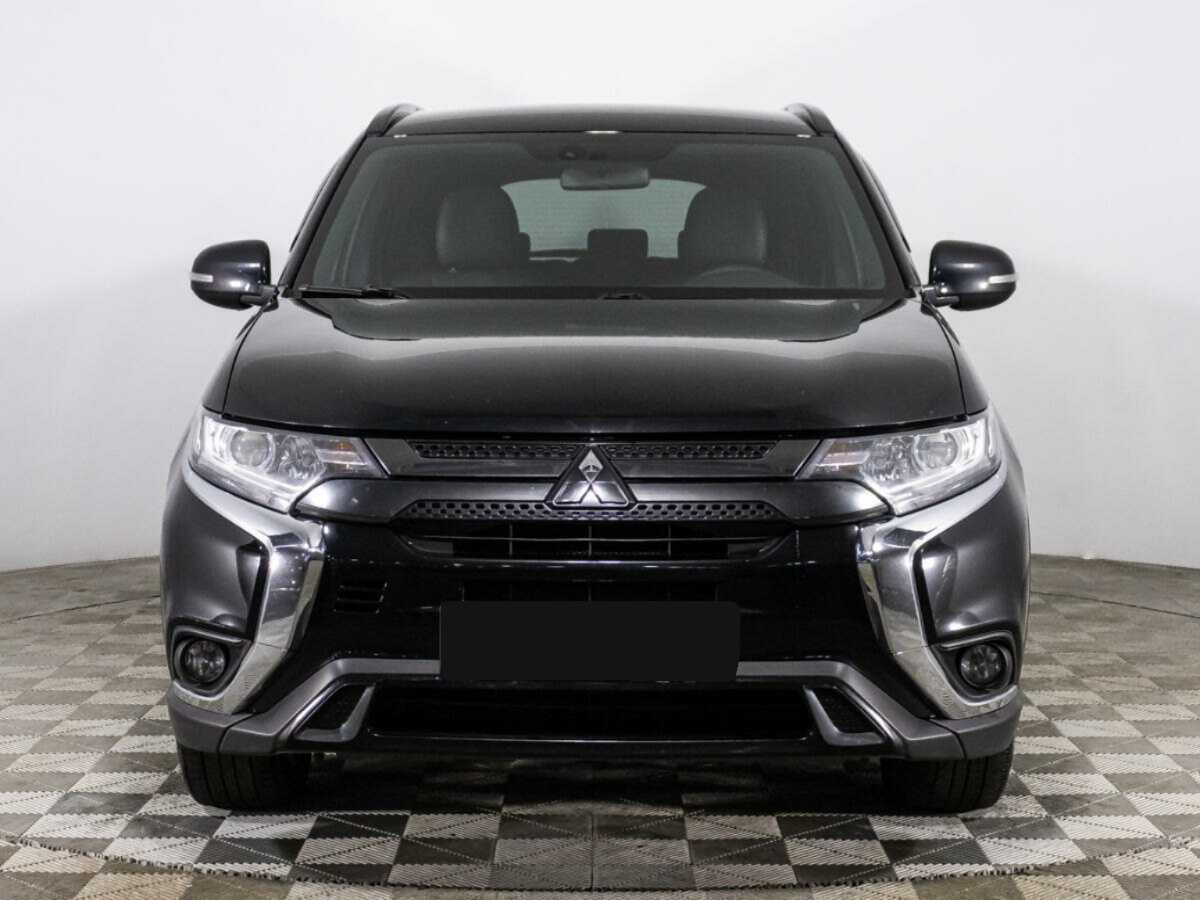 Mitsubishi Outlander б/у, 2021, Вариатор. Фото: #1