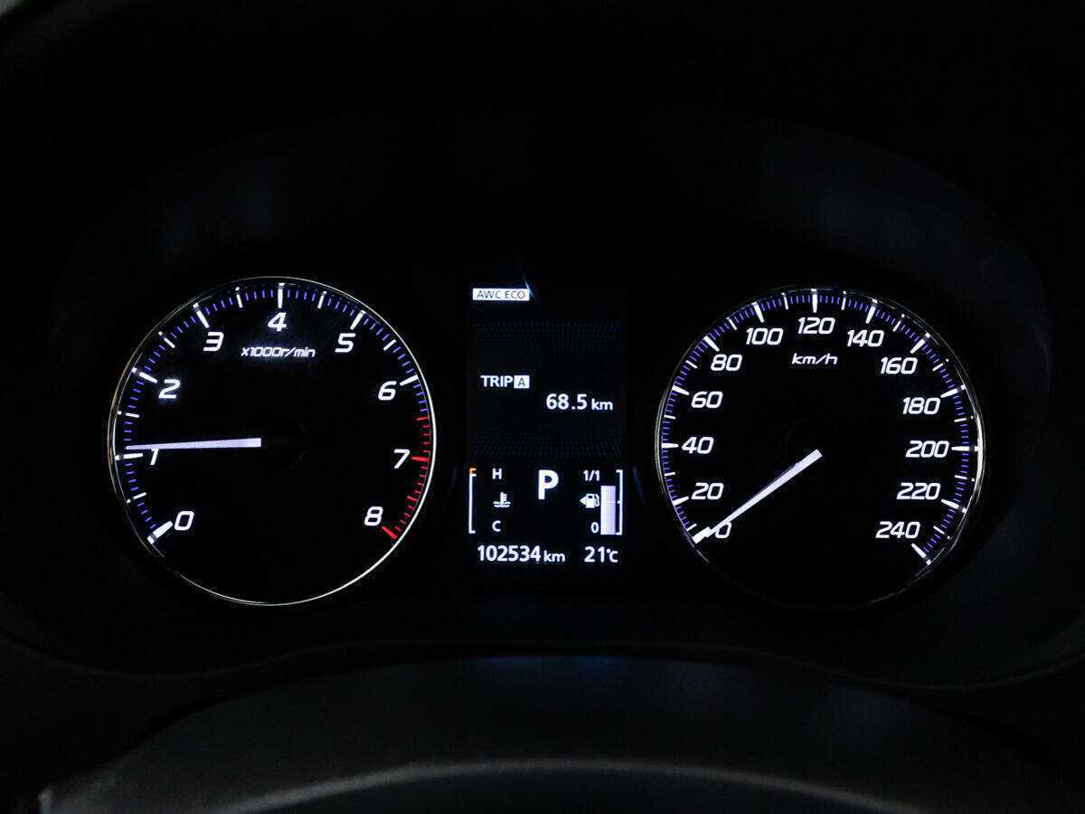 Mitsubishi Outlander б/у, 2021, Вариатор. Фото: #11