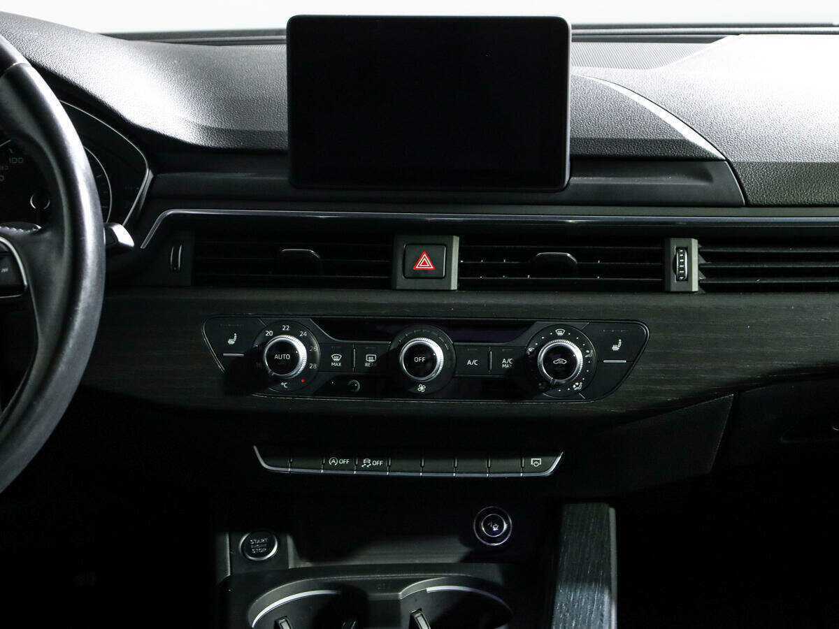 Audi A4 б/у, 2016, Роботизированная. Фото: #10