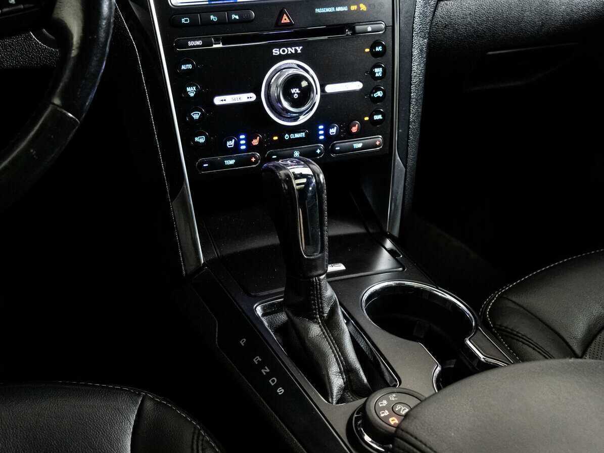 Ford Explorer б/у, 2017, Автоматическая. Фото: #10
