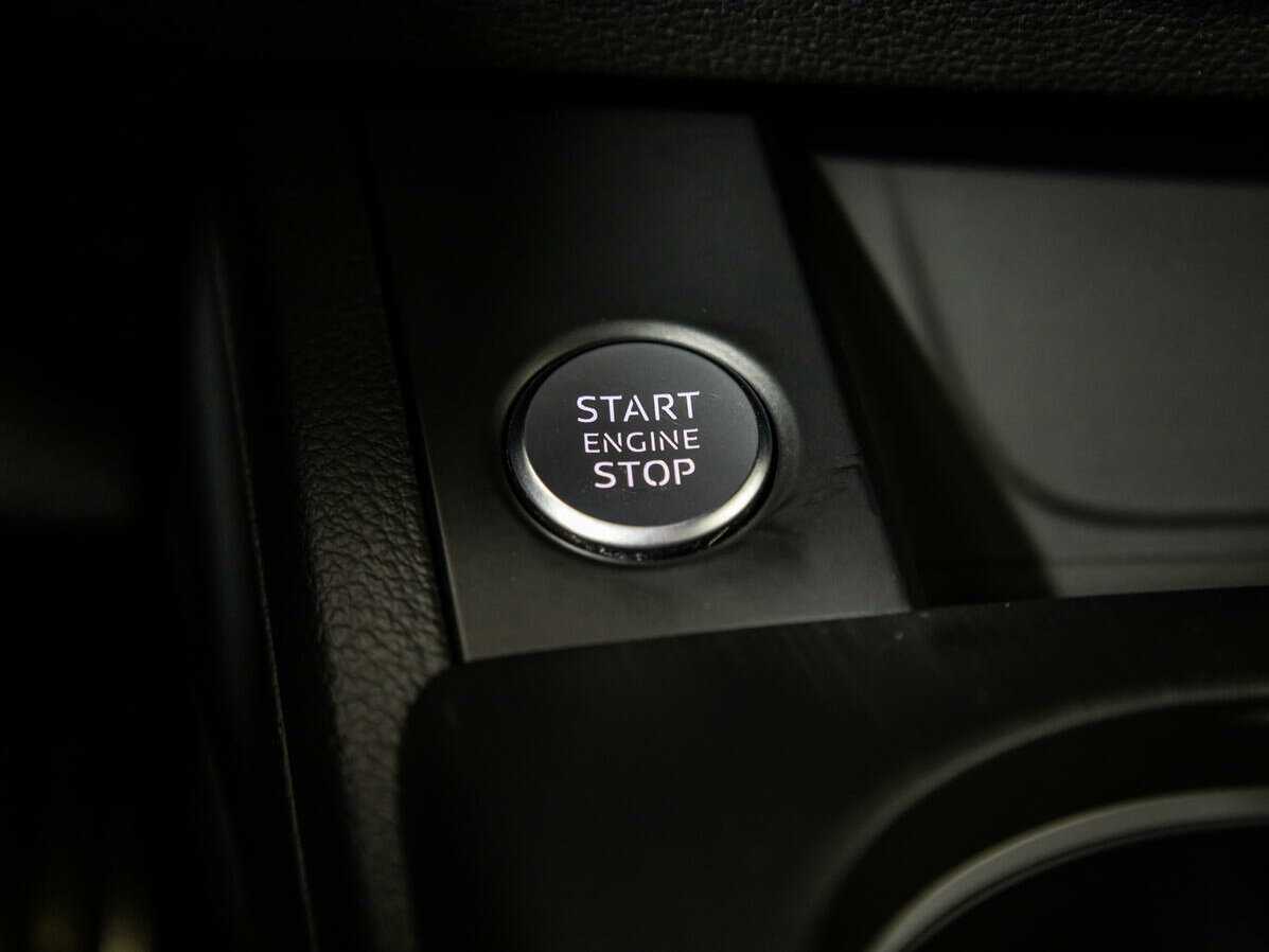 Audi A4 б/у, 2019, Роботизированная. Фото: #13