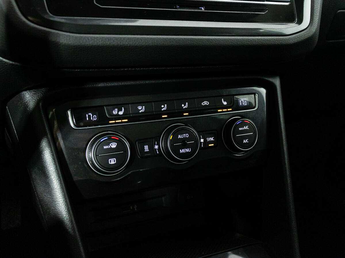 Volkswagen Tiguan б/у, 2018, Роботизированная. Фото: #15