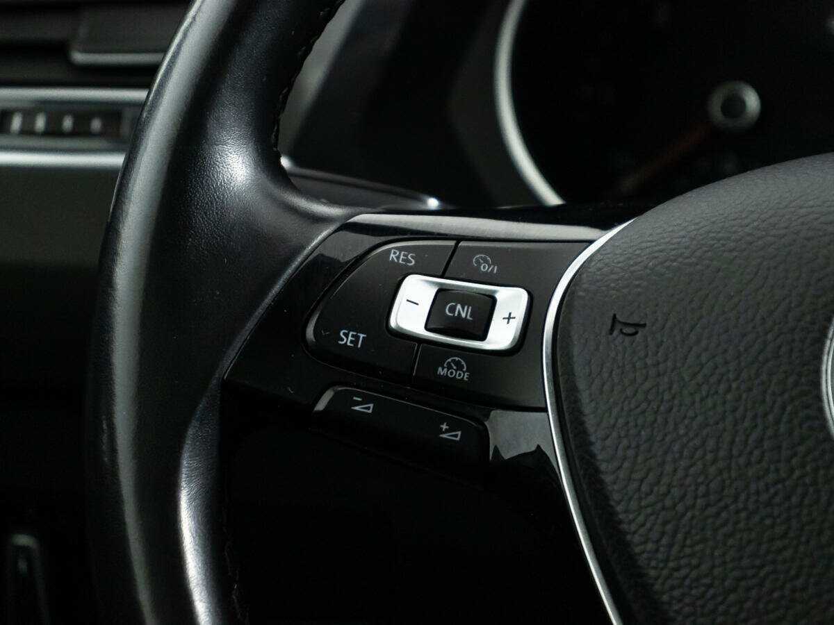 Volkswagen Tiguan б/у, 2018, Роботизированная. Фото: #18