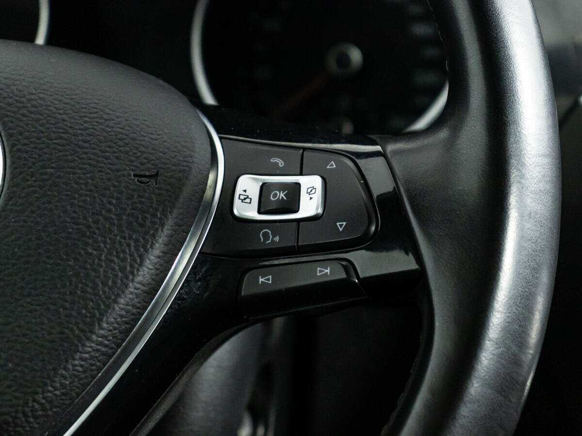 Volkswagen Tiguan б/у, 2018, Роботизированная. Фото: #19