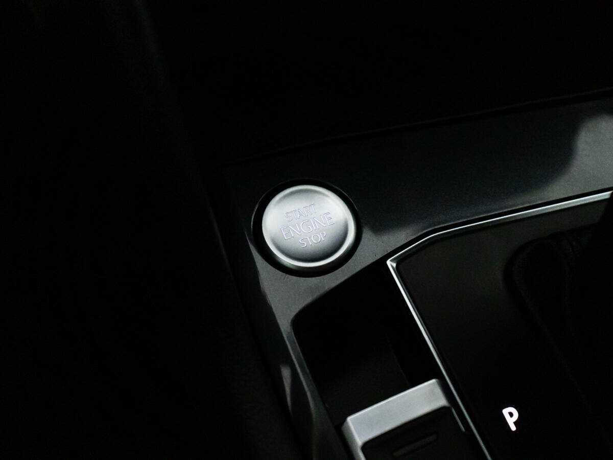 Volkswagen Tiguan б/у, 2017, Роботизированная. Фото: #18