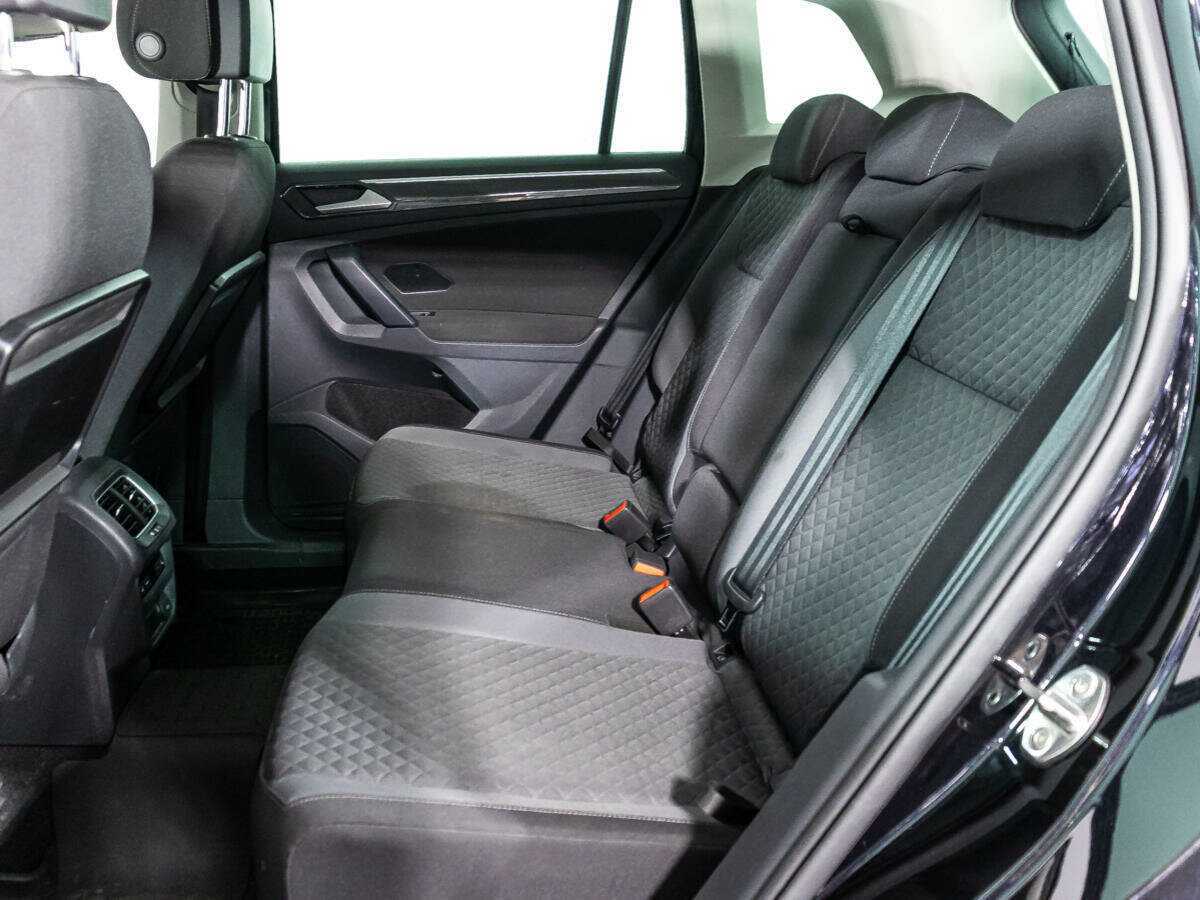 Volkswagen Tiguan б/у, 2017, Роботизированная. Фото: #9