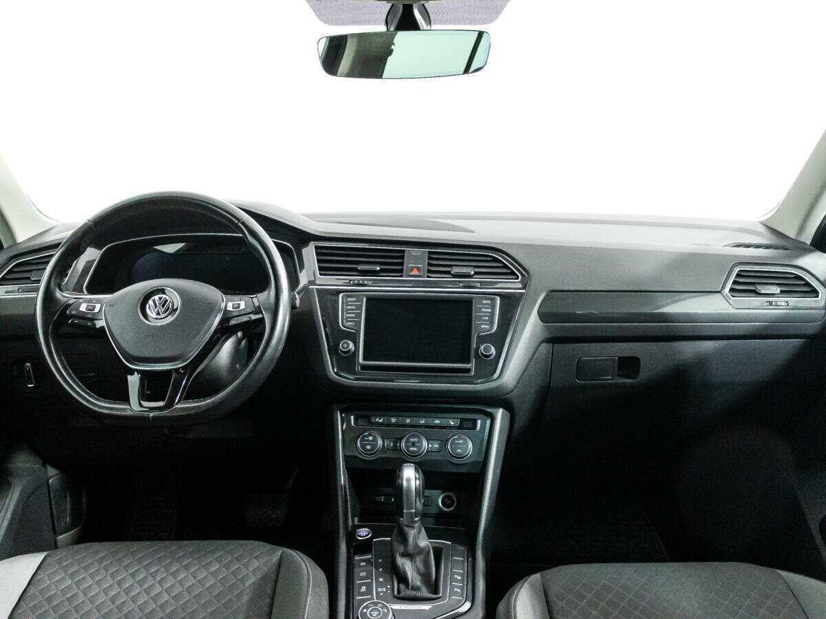 Volkswagen Tiguan б/у, 2017, Роботизированная. Фото: #12