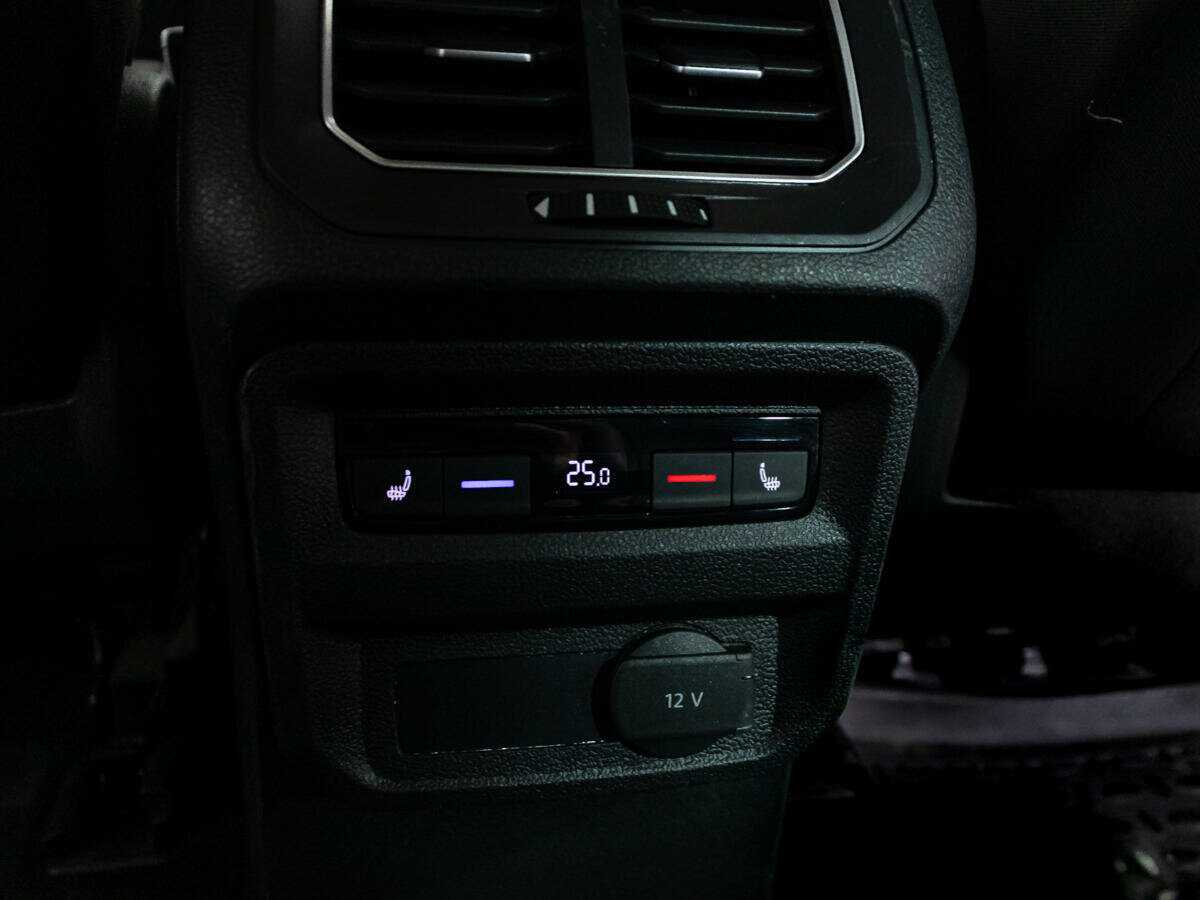 Volkswagen Tiguan б/у, 2017, Роботизированная. Фото: #21