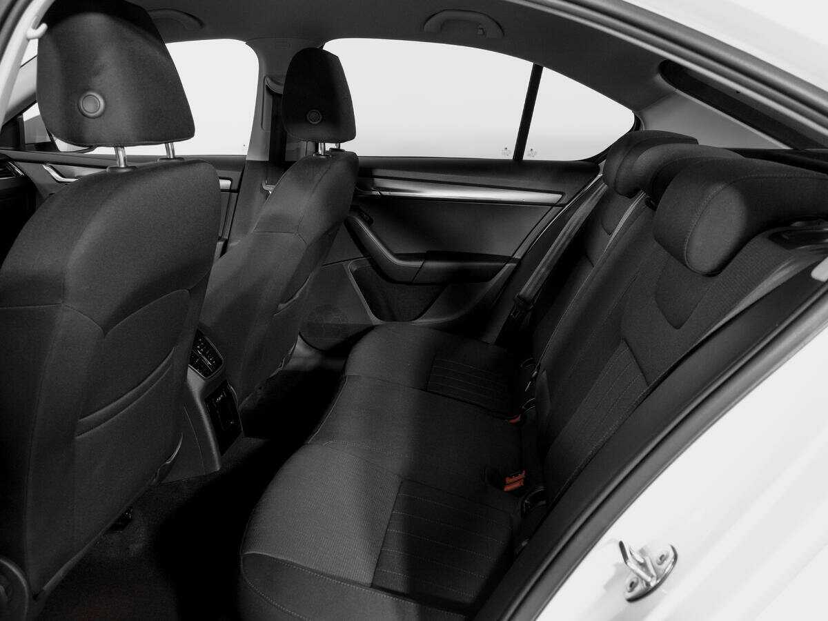 Skoda Octavia б/у, 2019, Роботизированная. Фото: #9