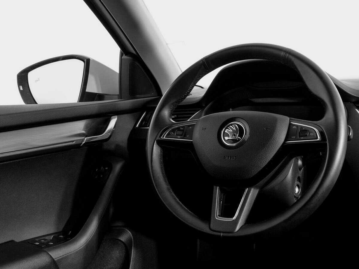 Skoda Octavia б/у, 2019, Роботизированная. Фото: #14