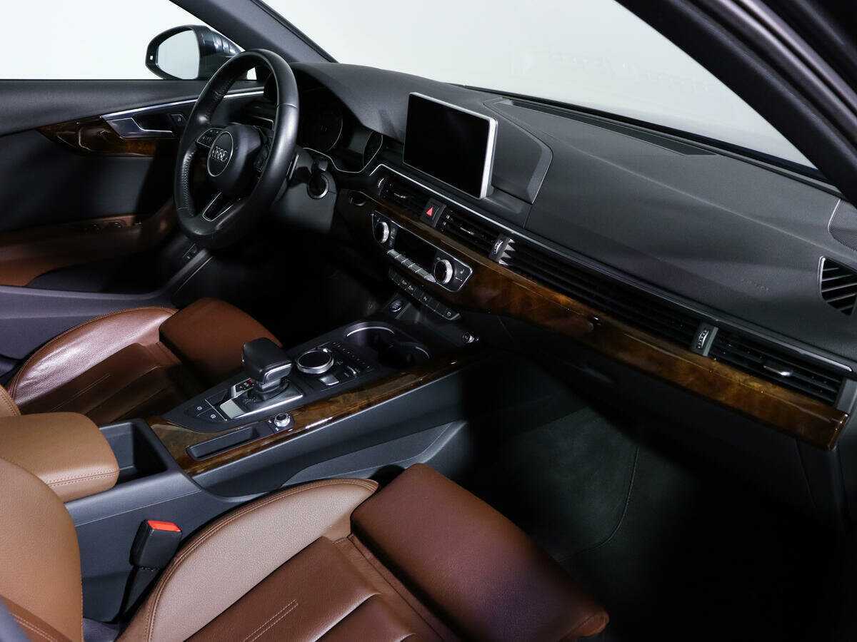 Audi A4 б/у, 2016, Роботизированная. Фото: #8