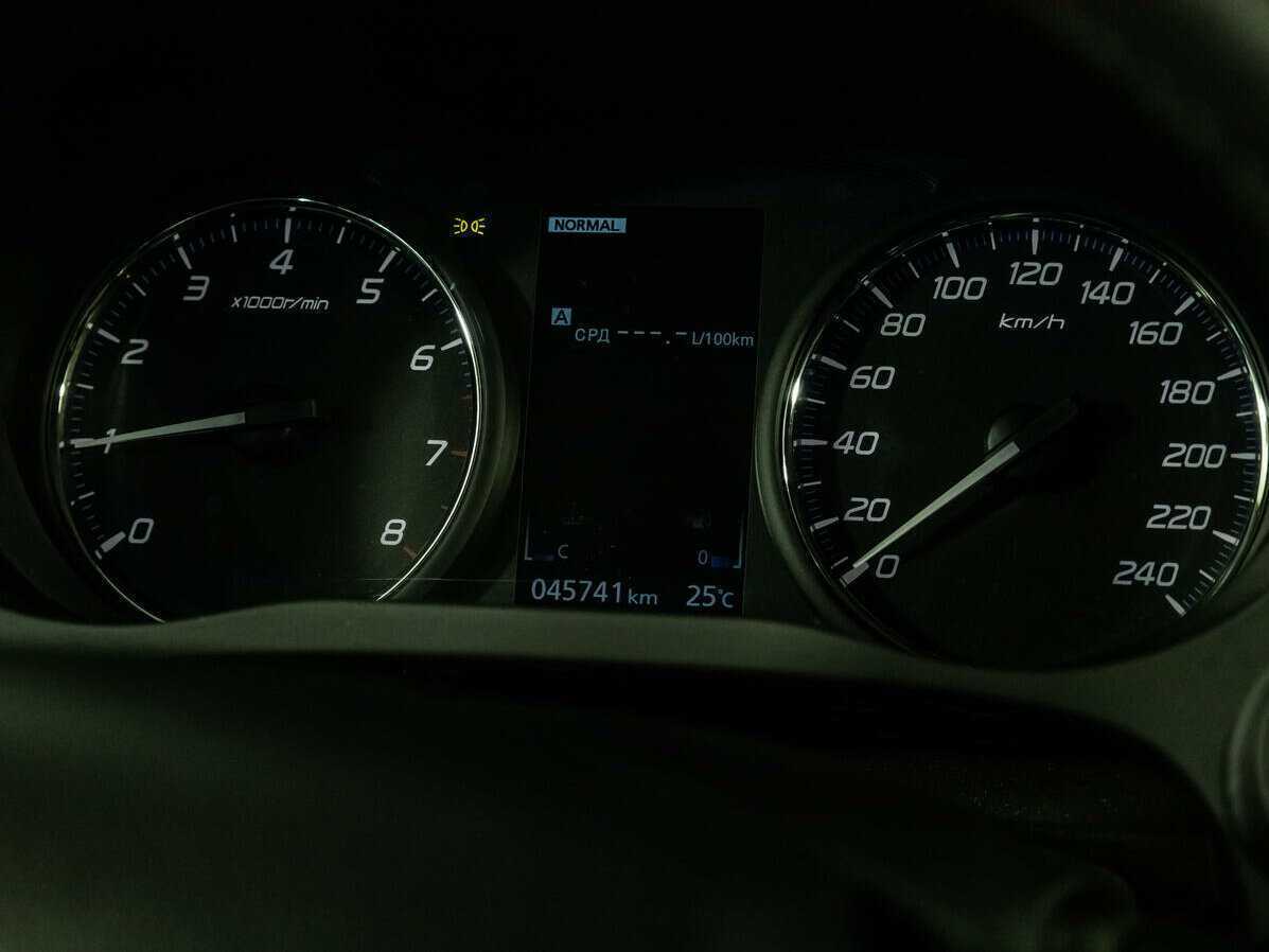 Mitsubishi Outlander б/у, 2020, Вариатор. Фото: #10