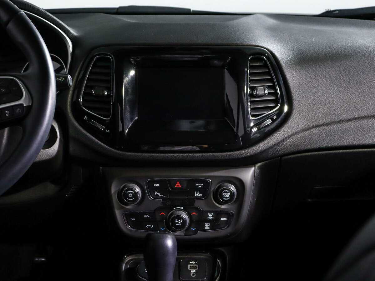 Jeep Compass б/у, 2019, Автоматическая. Фото: #10