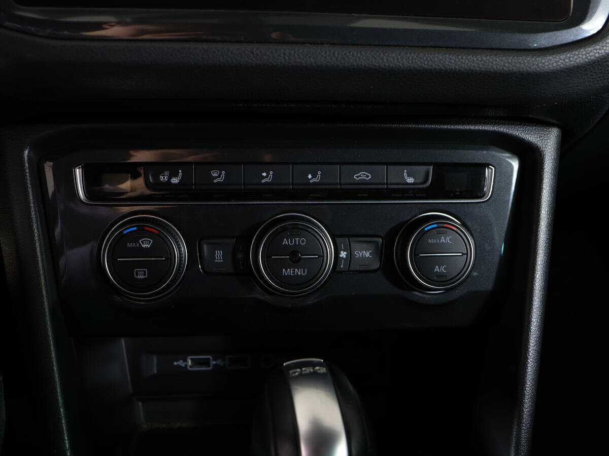 Volkswagen Tiguan б/у, 2018, Роботизированная. Фото: #17