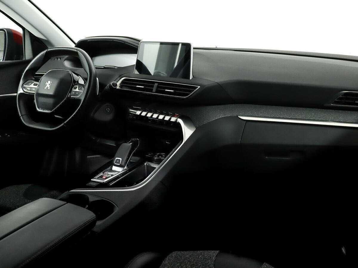 Peugeot 3008 б/у, 2017, Автоматическая. Фото: #8