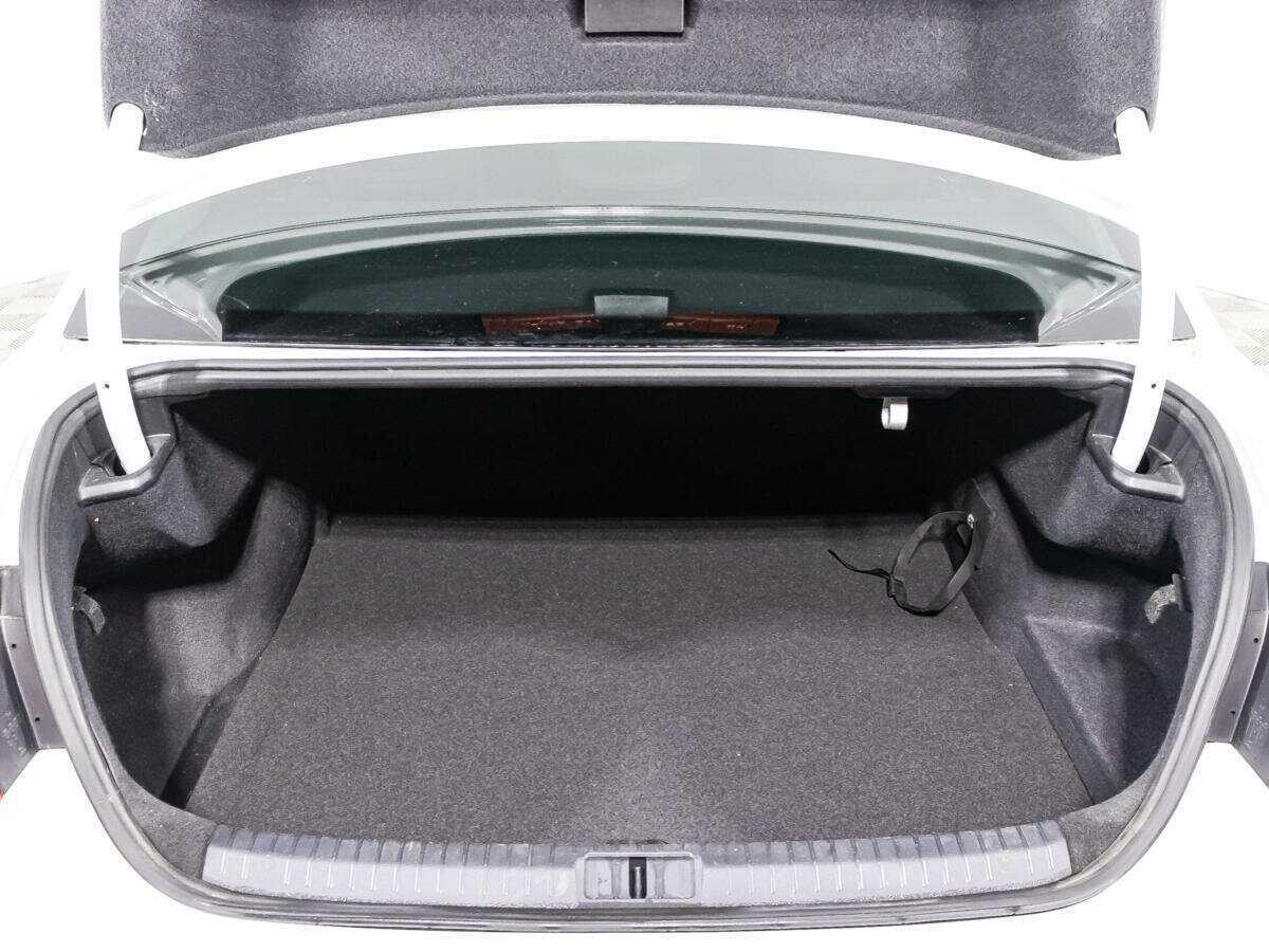 Volkswagen Passat б/у, 2017, Роботизированная. Фото: #14