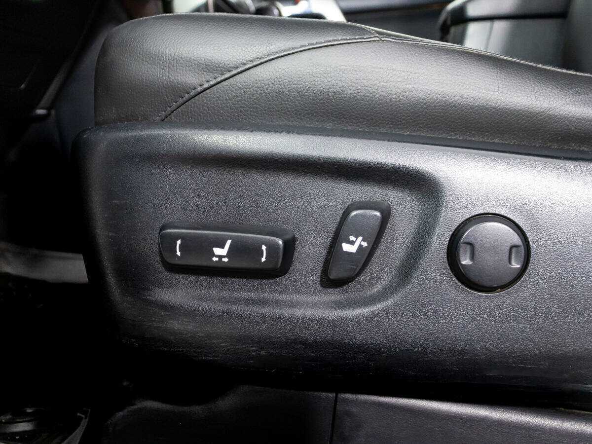 Toyota Land Cruiser Prado б/у, 2014, Автоматическая. Фото: #17