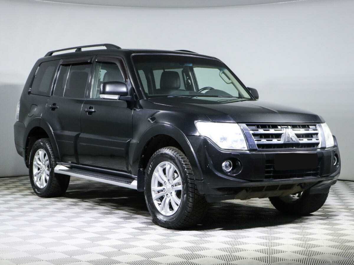 Mitsubishi Pajero б/у, 2012, Автоматическая. Фото: #2