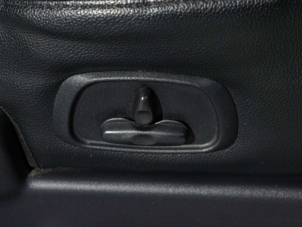 Mitsubishi Pajero б/у, 2012, Автоматическая. Фото: #13