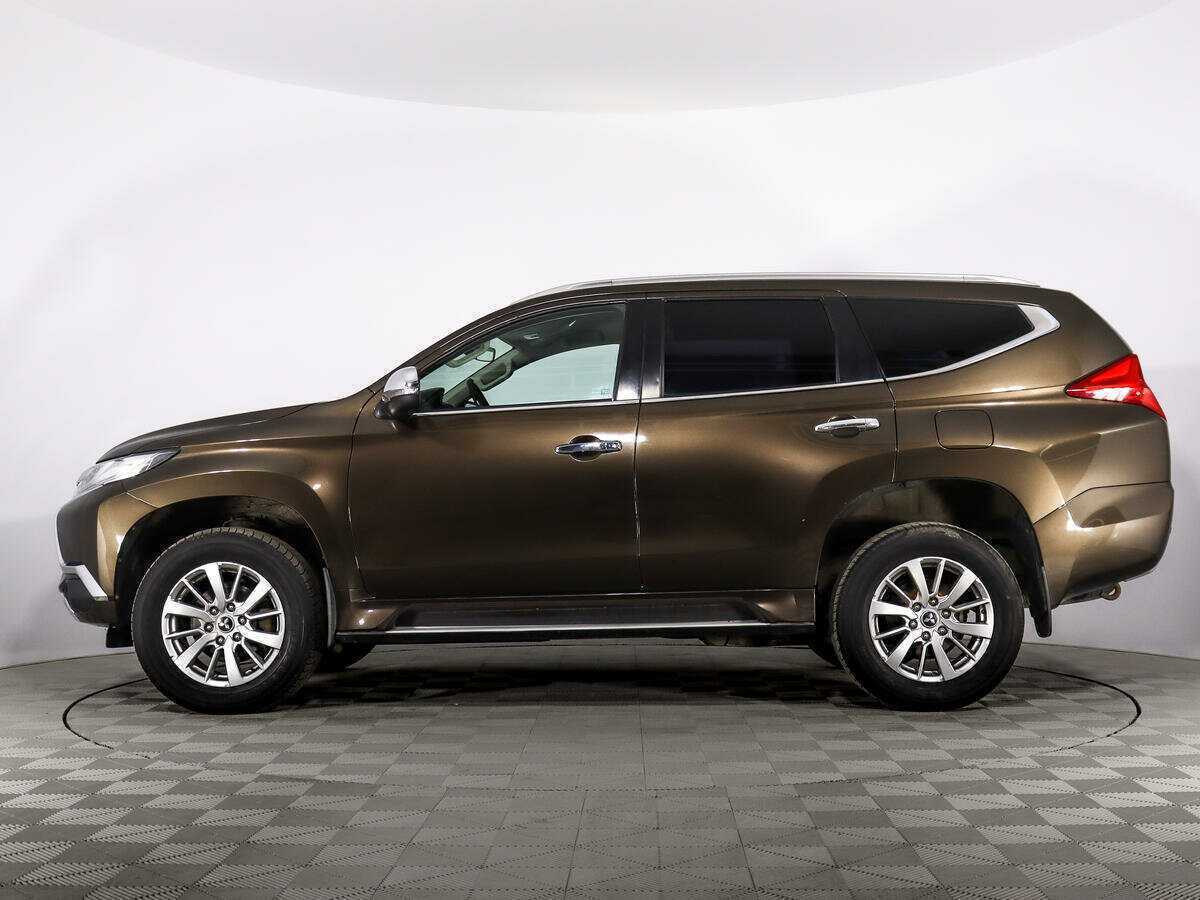 Mitsubishi Pajero Sport б/у, 2017, Автоматическая. Фото: #7