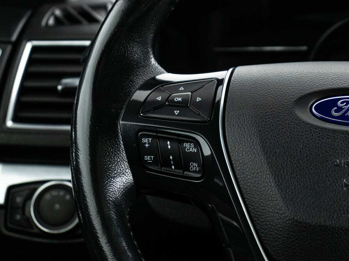 Ford Explorer б/у, 2017, Автоматическая. Фото: #22