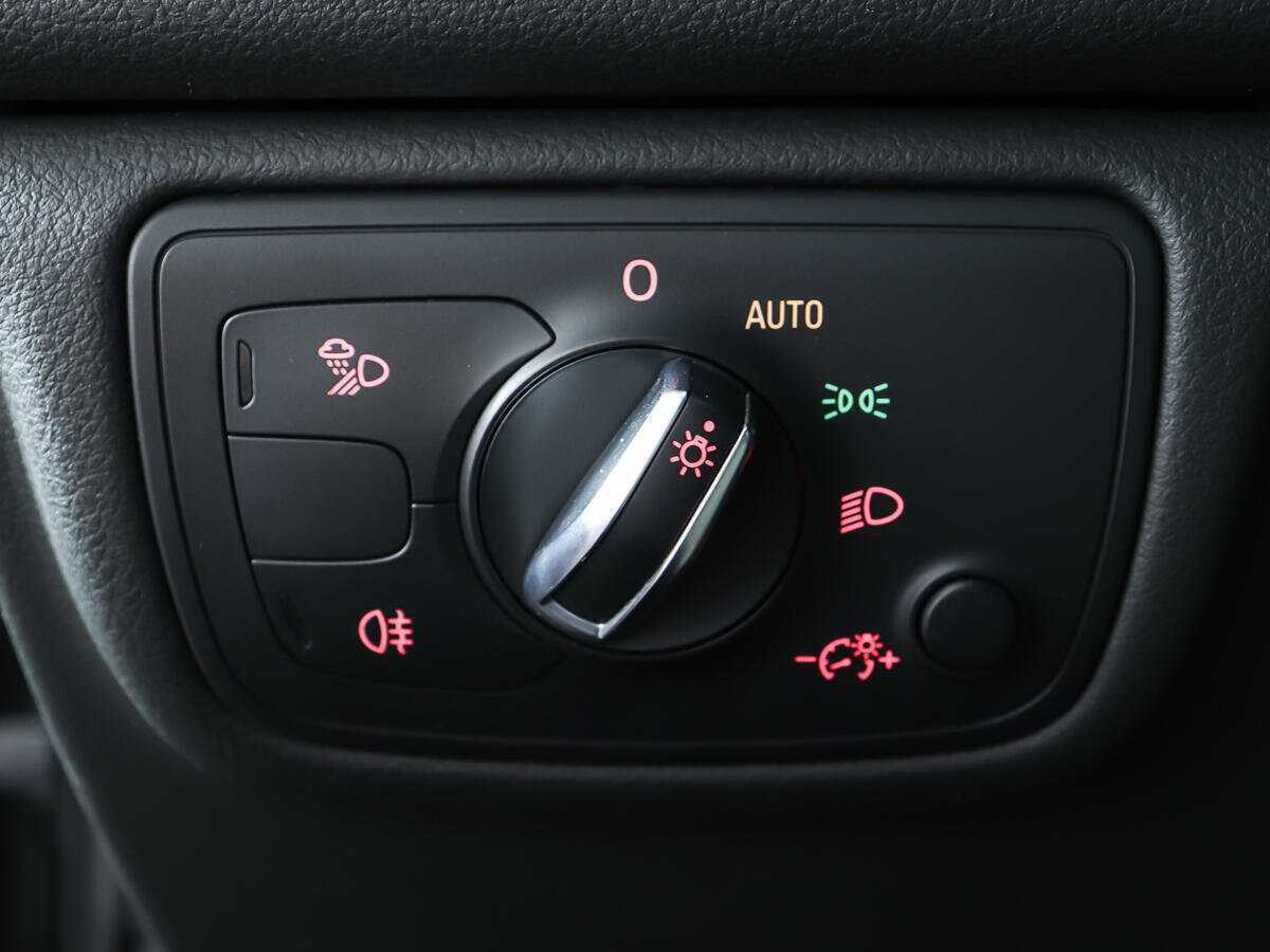 Audi A6 б/у, 2015, Роботизированная. Фото: #18