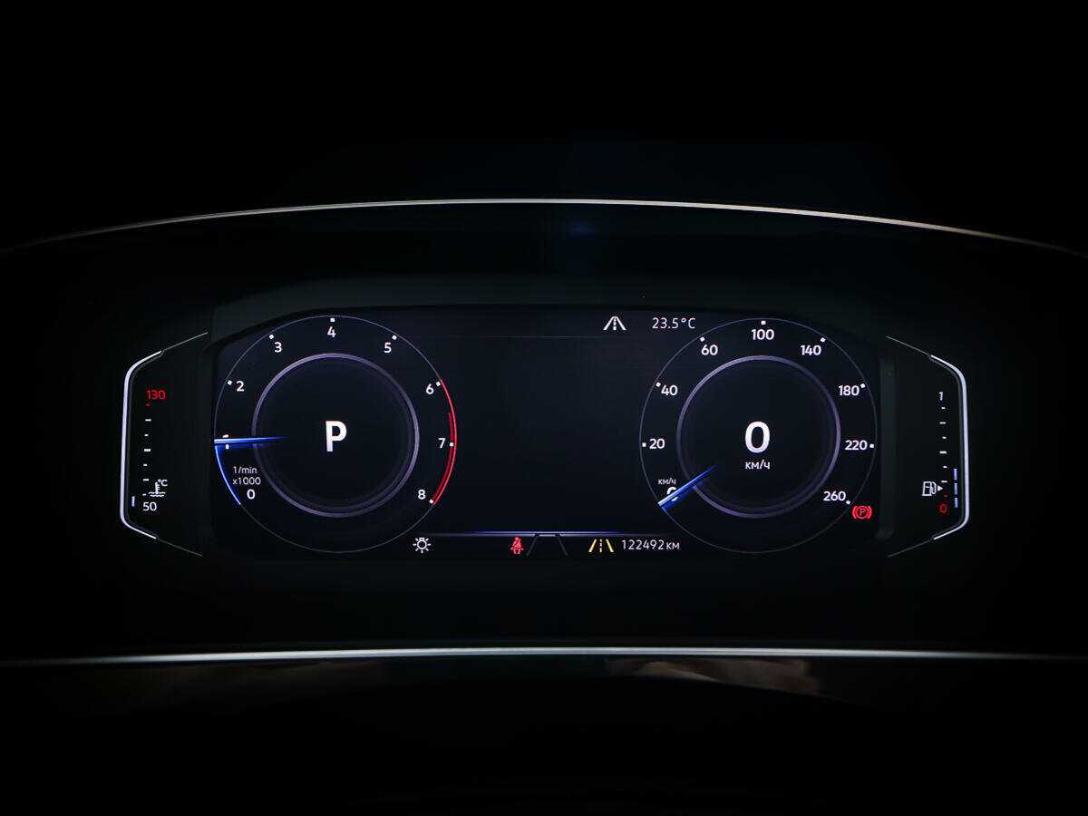 Volkswagen Tiguan б/у, 2019, Роботизированная. Фото: #12