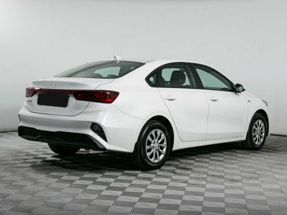 Kia Cerato б/у, 2021, Механическая. Фото: #4