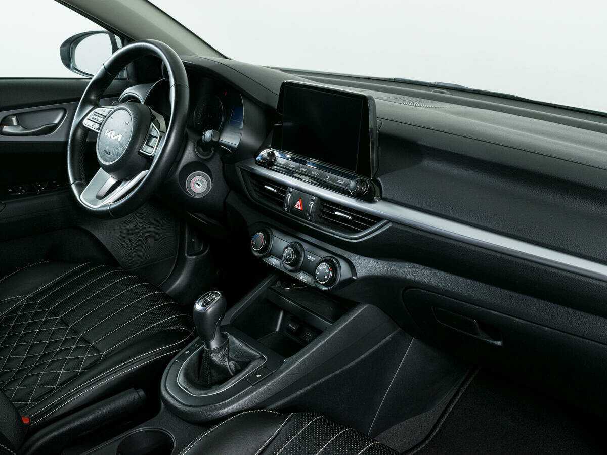 Kia Cerato б/у, 2021, Механическая. Фото: #8