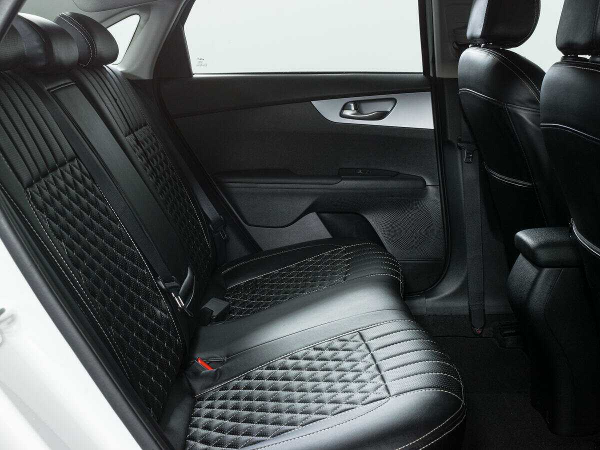 Kia Cerato б/у, 2021, Механическая. Фото: #11