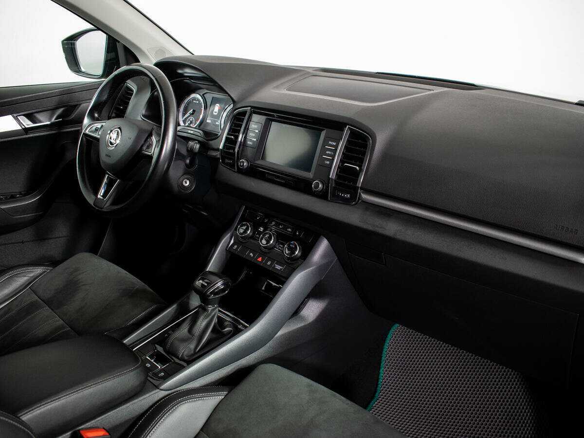 Skoda Karoq б/у, 2020, Автоматическая. Фото: #8