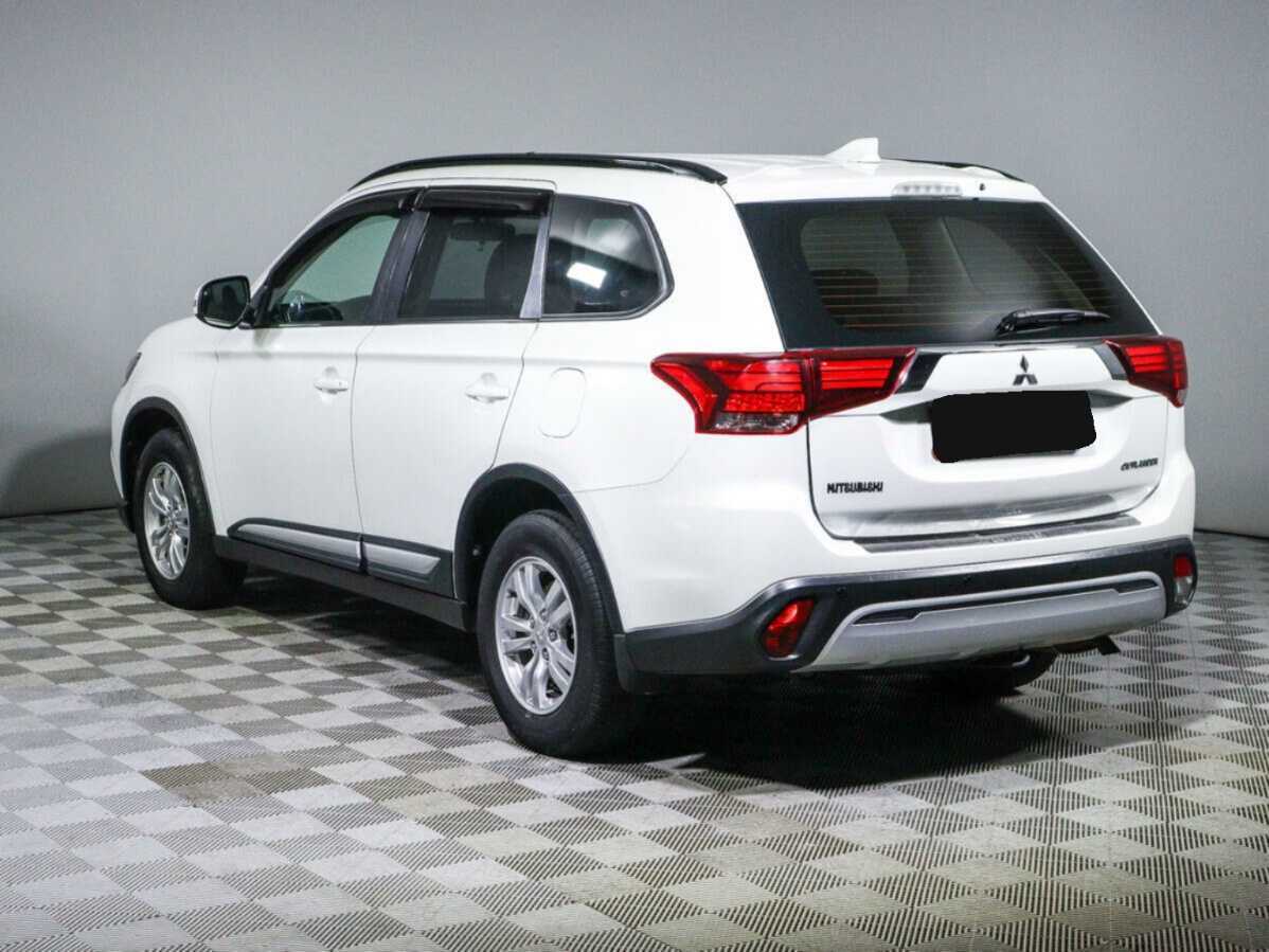 Mitsubishi Outlander б/у, 2019, Вариатор. Фото: #5