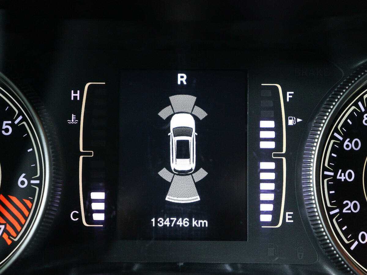 Jeep Cherokee б/у, 2014, Автоматическая. Фото: #11