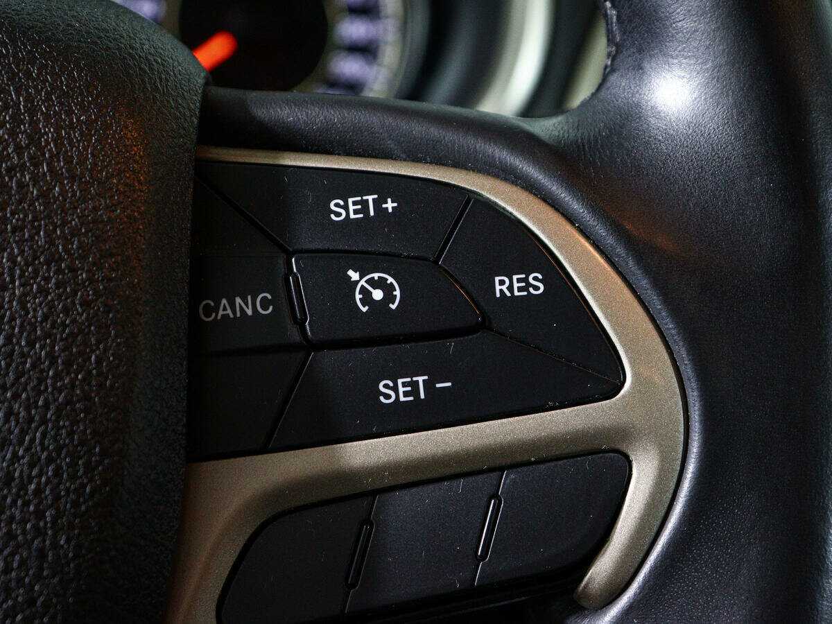 Jeep Cherokee б/у, 2014, Автоматическая. Фото: #16