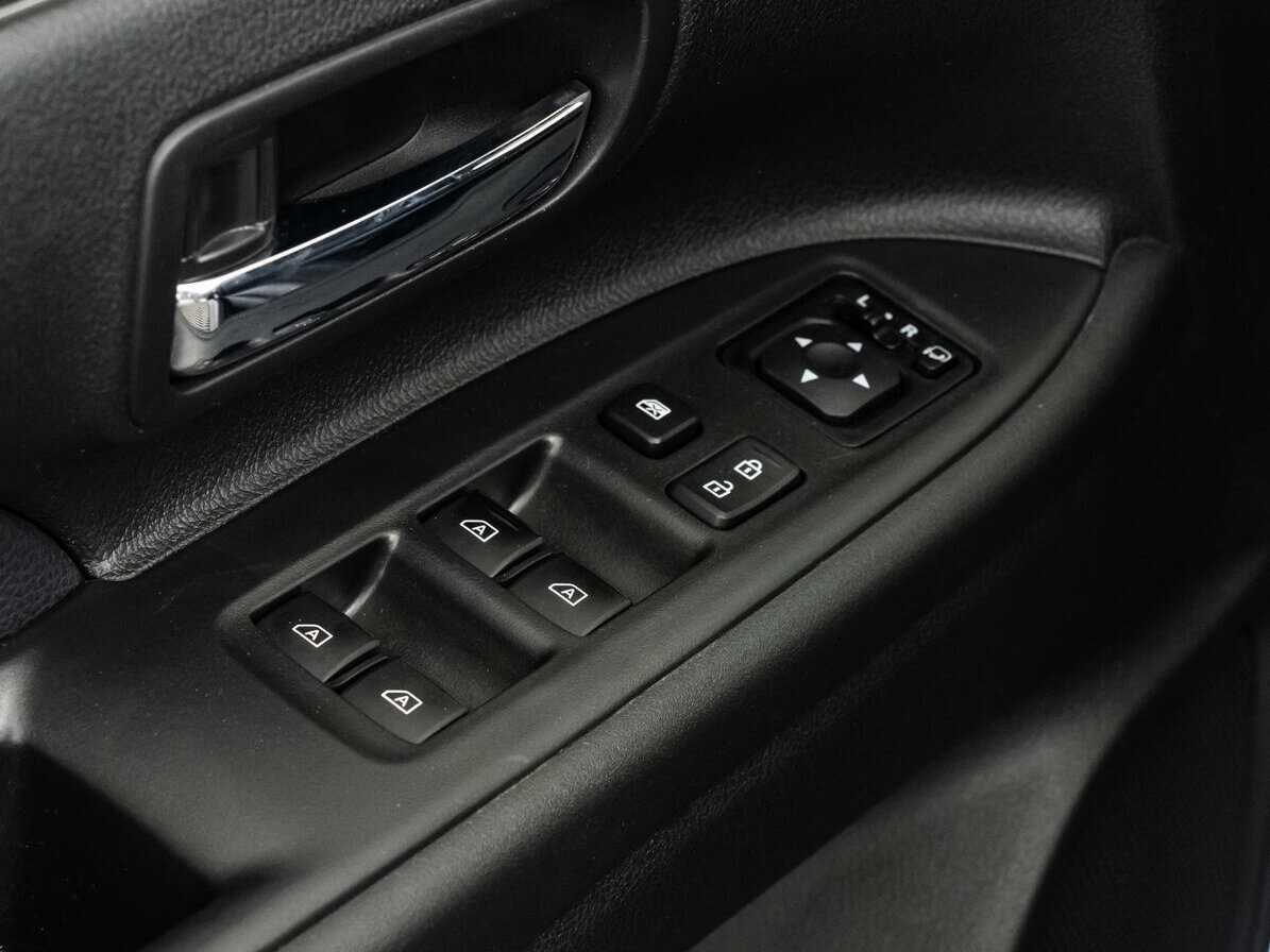 Mitsubishi Outlander б/у, 2021, Вариатор. Фото: #14