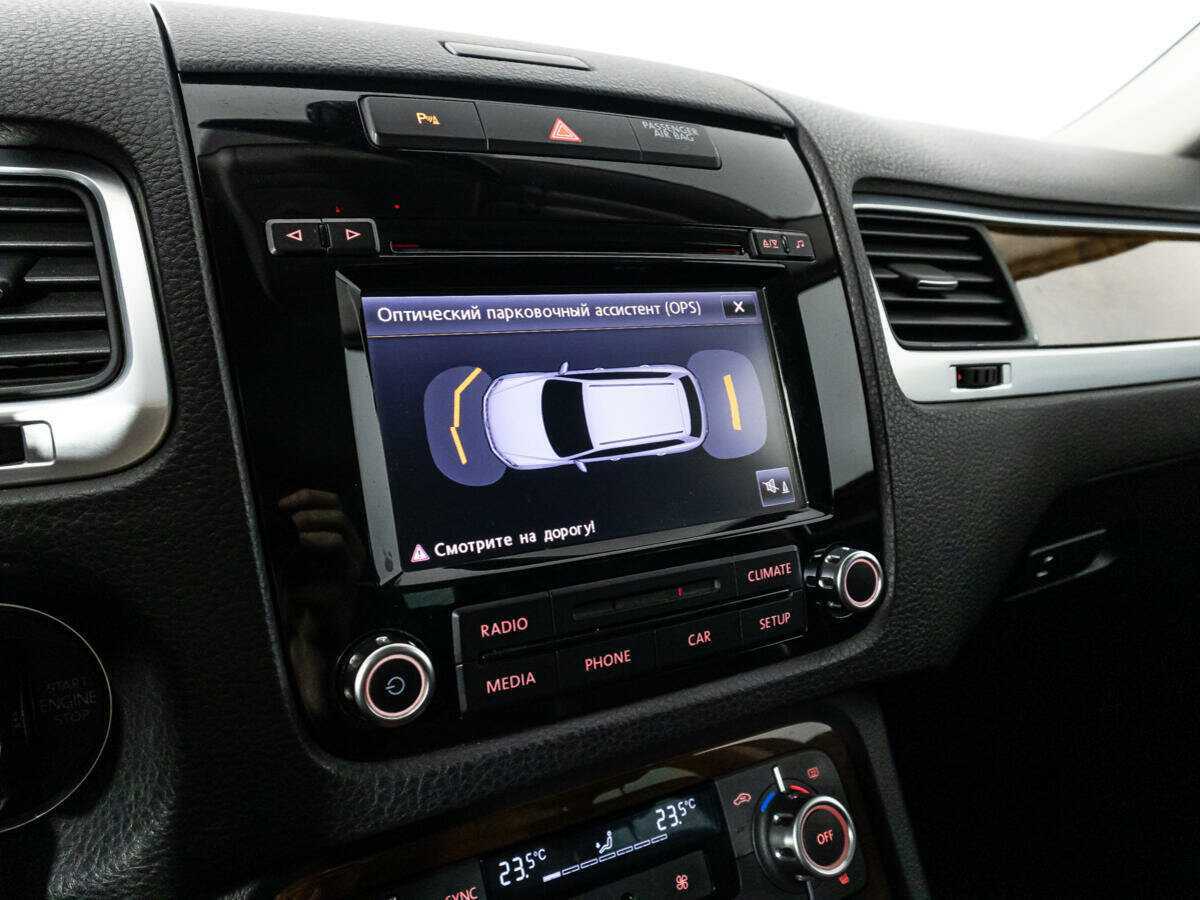 Volkswagen Touareg б/у, 2013, Автоматическая. Фото: #17