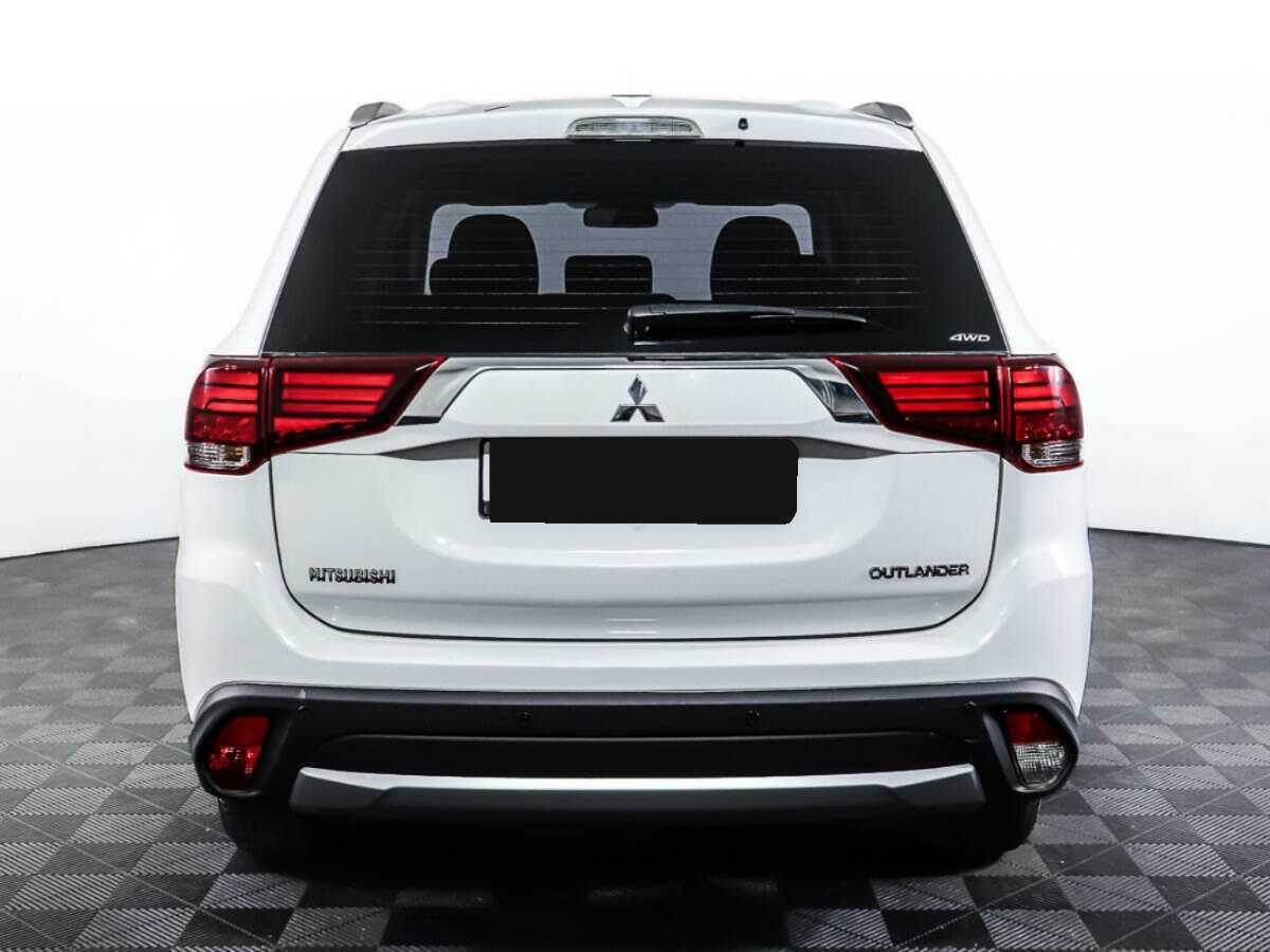 Mitsubishi Outlander б/у, 2018, Вариатор. Фото: #5