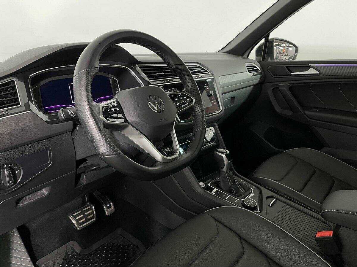 Volkswagen Tiguan б/у, 2021, Роботизированная. Фото: #12