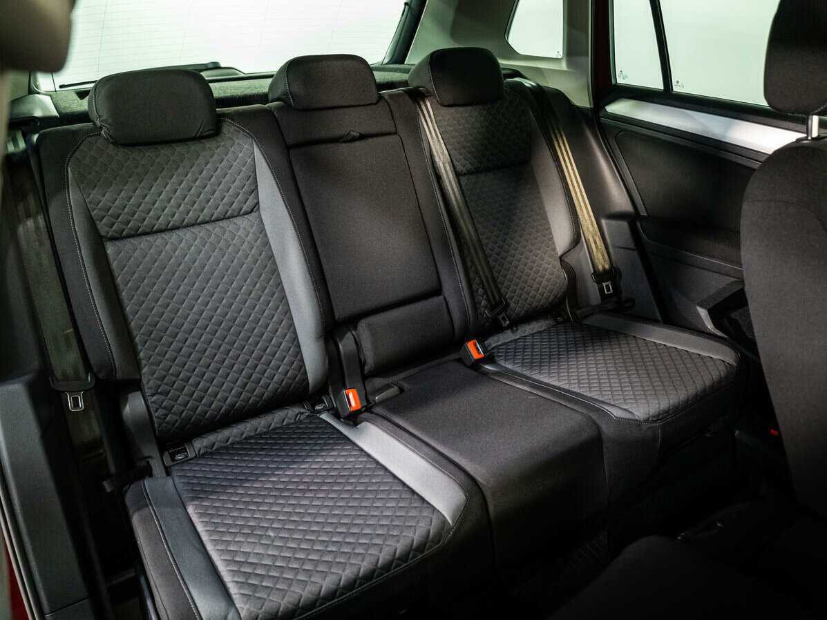 Volkswagen Tiguan б/у, 2017, Роботизированная. Фото: #9