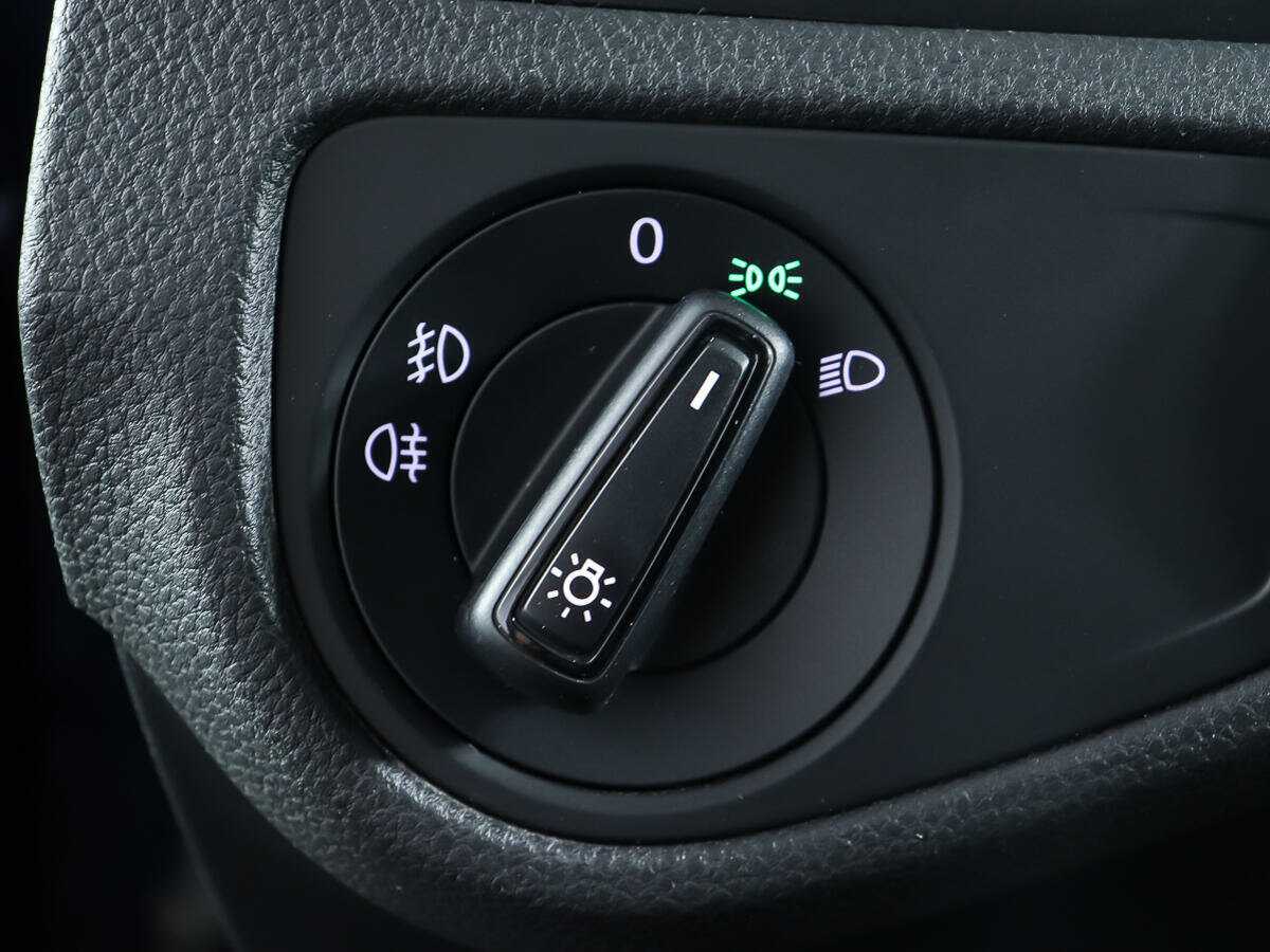 Volkswagen Golf б/у, 2018, Роботизированная. Фото: #17